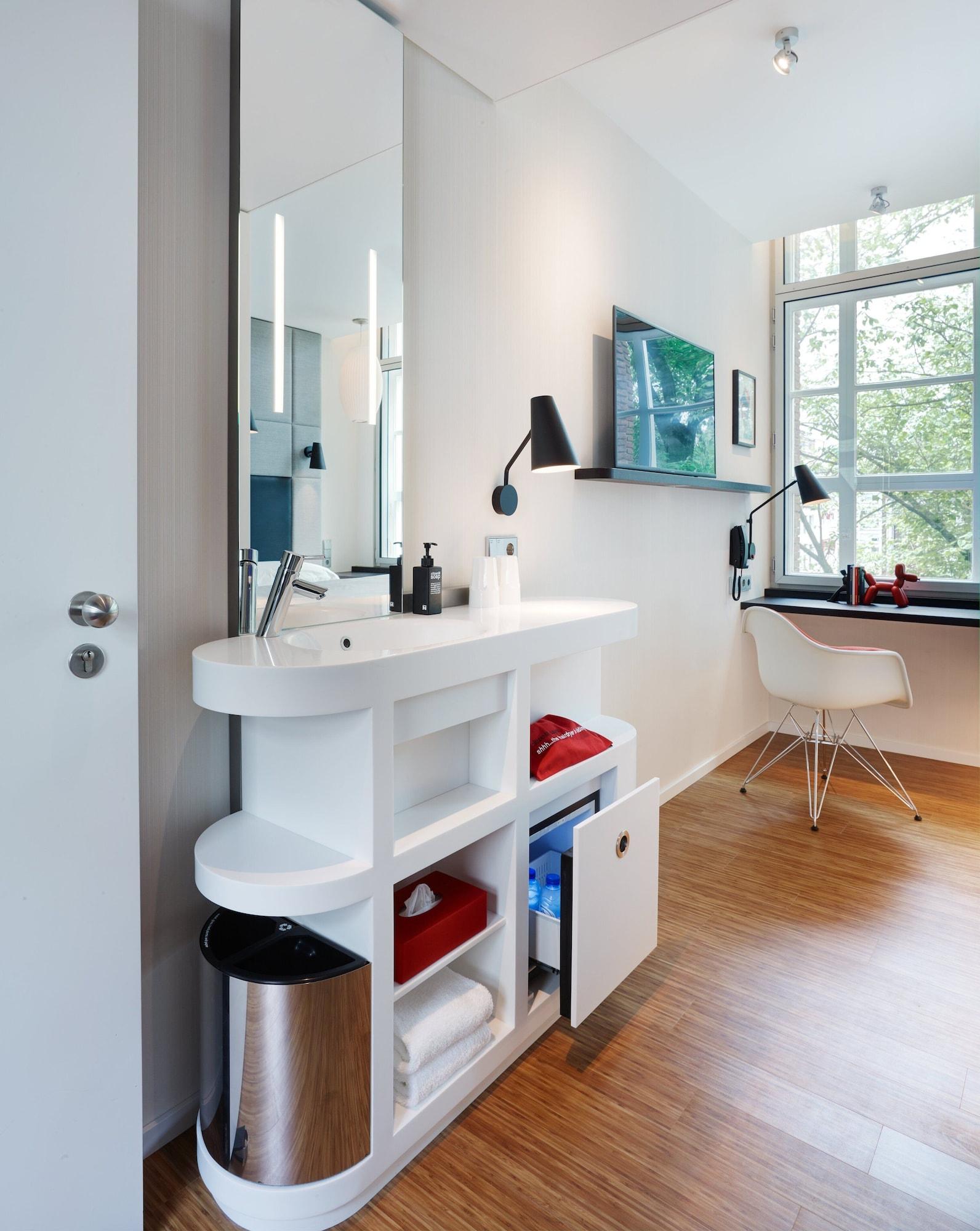 Citizenm Amstel Amsterdam Hotel Exterior photo